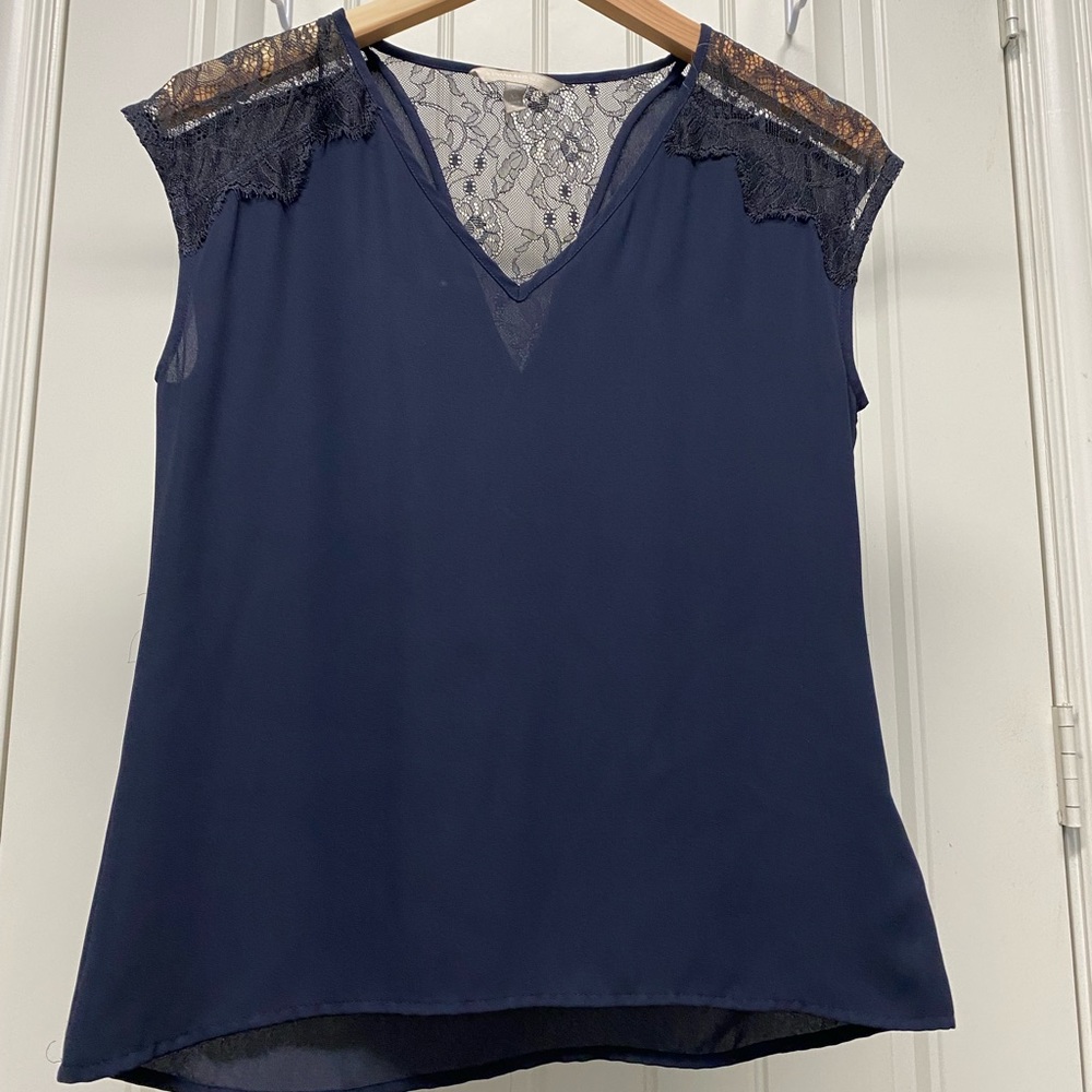 Banana Republic black and blue lace detail top